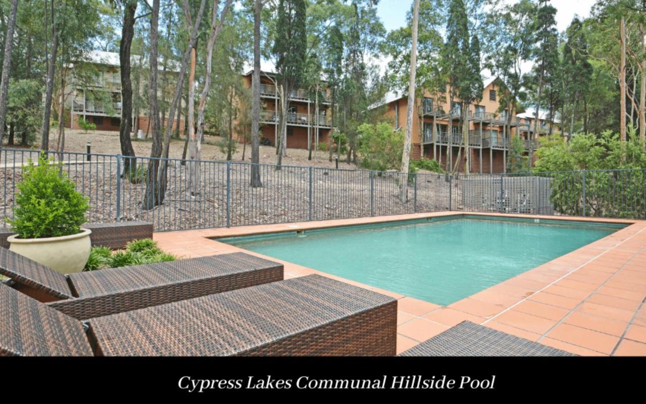 Villa 3Br De Saran Villa Located Within Cypress Lakes Resort Pokolbin Kültér fotó